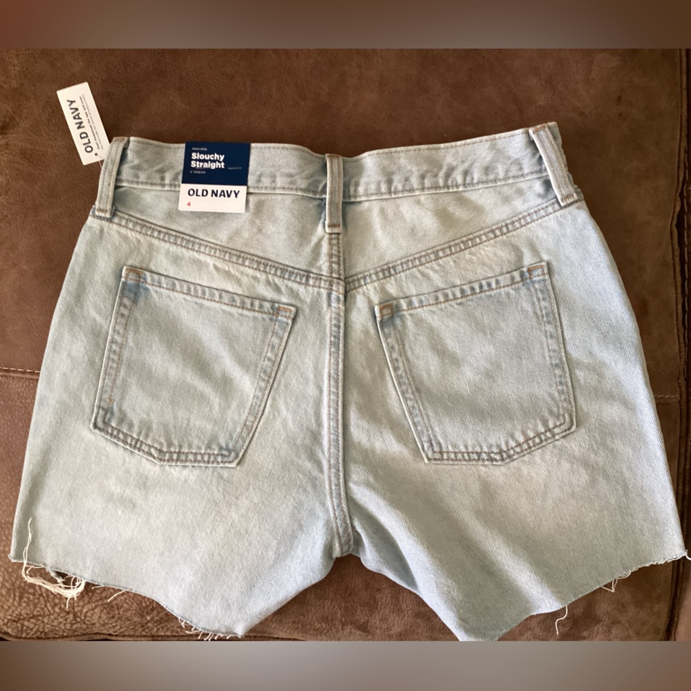 COPY - Old Navy high rise slouchy straight boyfriend style jean shorts - Picture 3 of 4